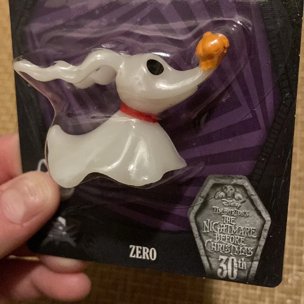 Tim Burton’s The Nightmare Before Christmas Mini Figures Collectibles Gift Set - Picture 6 of 7